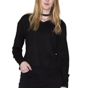 LACHERE Classic V-Neck Sweater