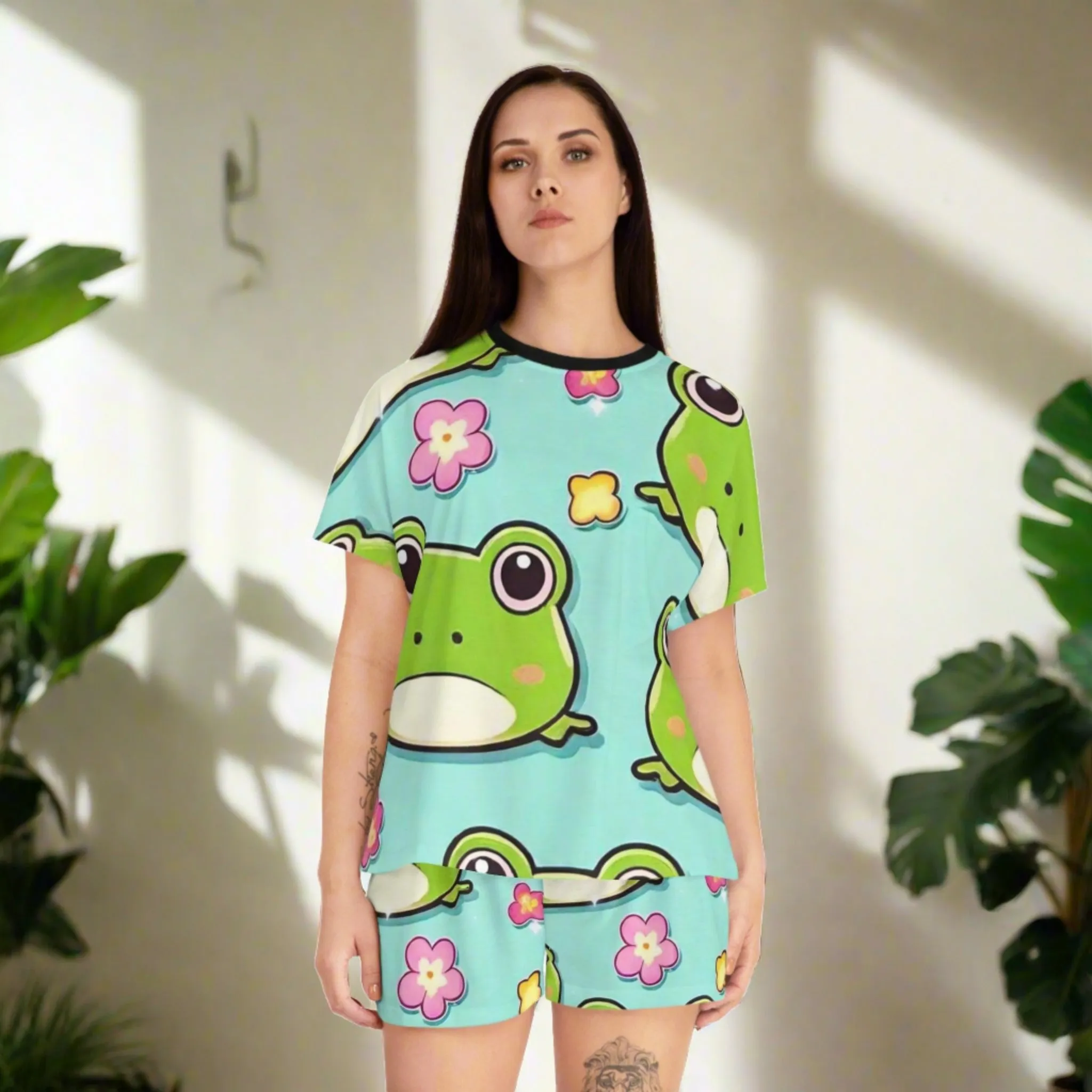 "Kawaii Love Frog" Women's Short Pajama Set